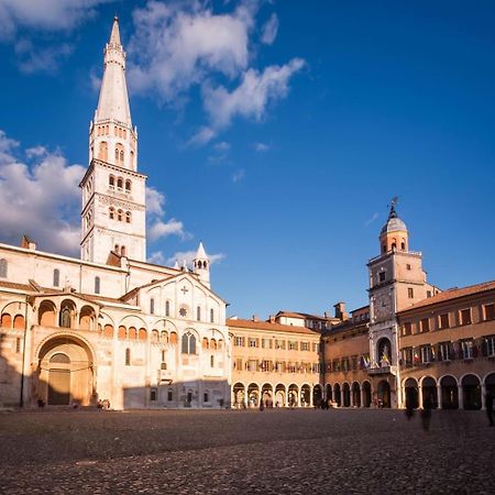 Appartamenti - Moderna - 500M Dal Duomo Modena Eksteriør bilde